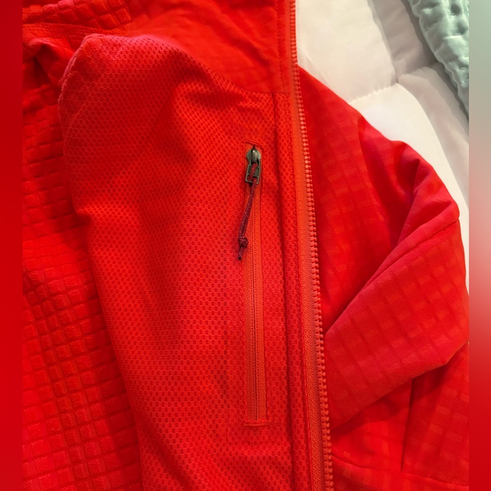 Patagonia Women's Jacket - Picture 8 of 11